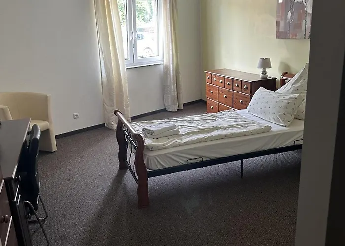 Zur Traube 2 Pensjonat Bergheim (Rhein-Erft-Kreis)