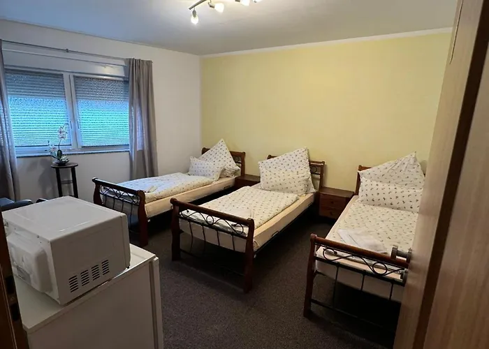 Zur Traube 2 Pensjonat Bergheim (Rhein-Erft-Kreis)